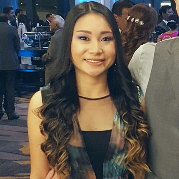 Meet your Posher, Janel - Picture 1 of 1